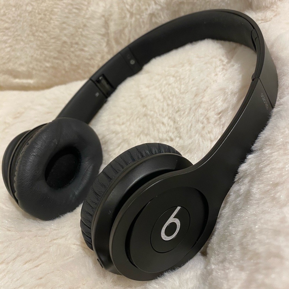 Black Beats Solo